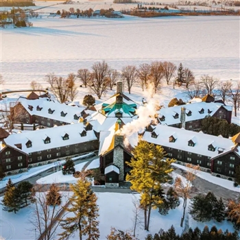 Le Château Montebello